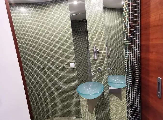 Main Square With Terrace & Air Condition *