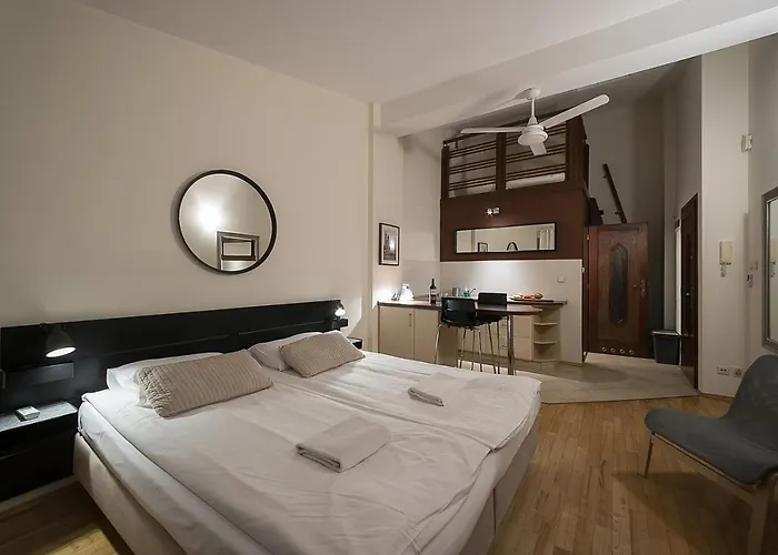 Apartament Main Square With Terrace & Air Condition